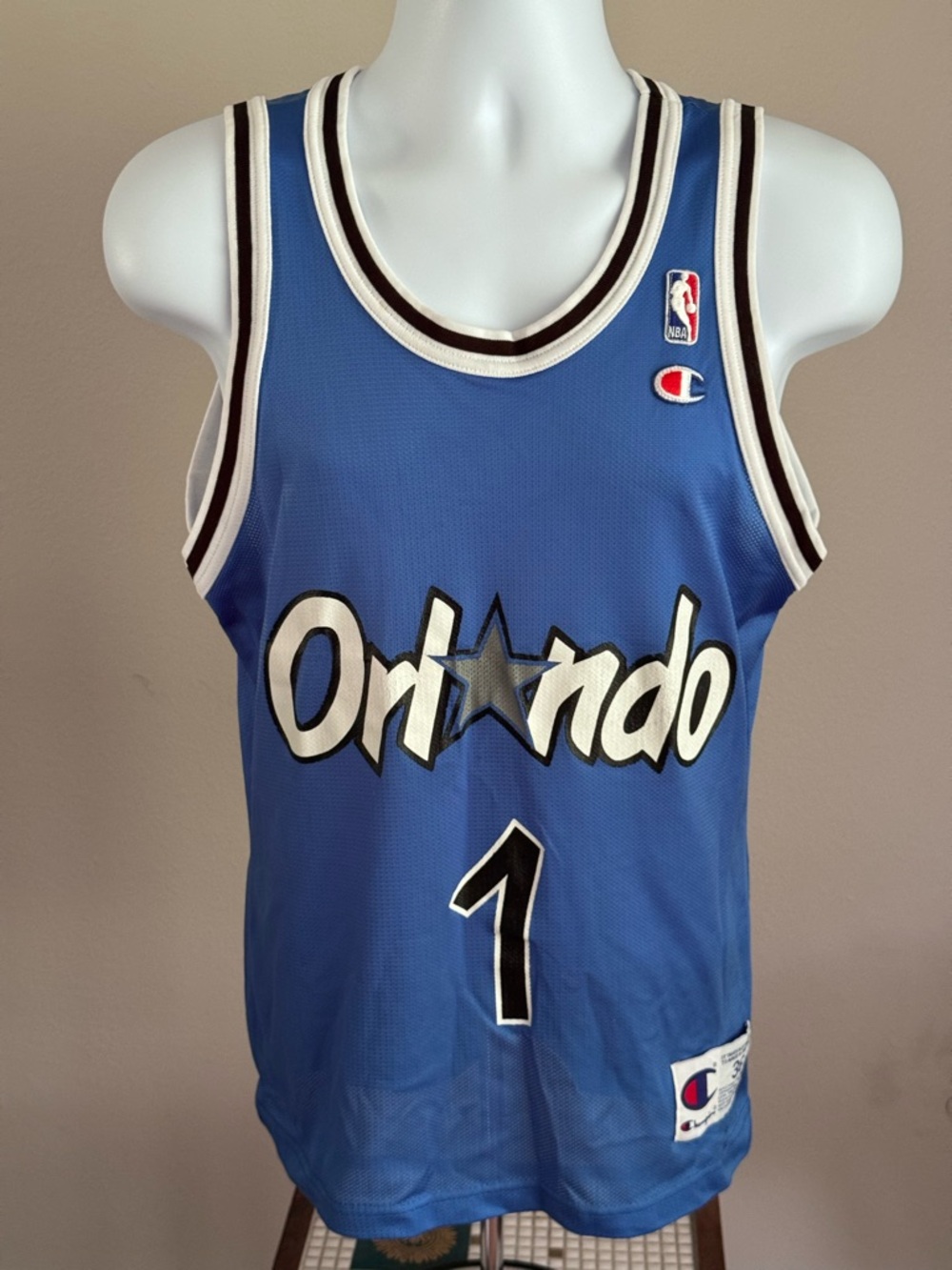 Vintage 1990s CHAMPION PENNY HARDAWAY Orlando Magic Jersey 

Men’s size 36 Small